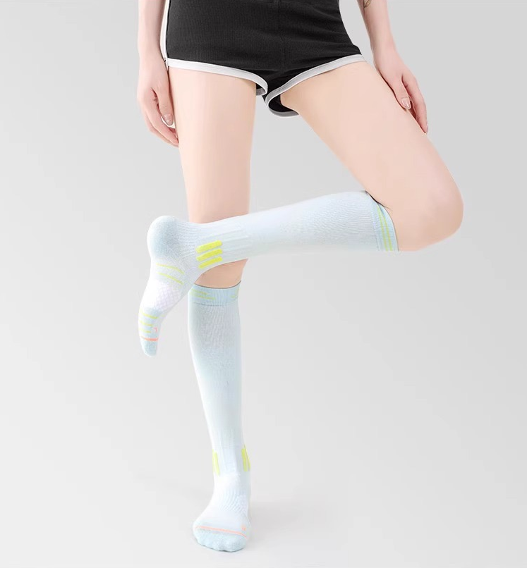 Women’s Compression Sports Socks – Towel Sole, Sweat-Wicking & Anti-Odor