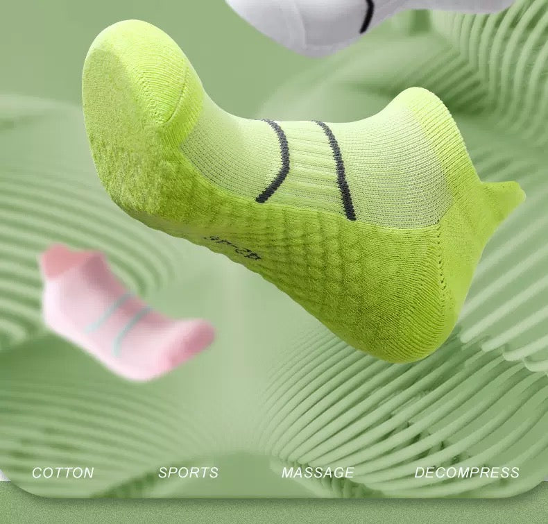 Women’s Low-Cut Sports Socks – Non-Slip Running & Training