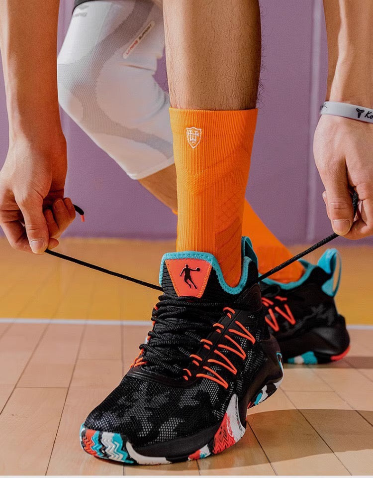Men’s Basketball Socks – Anti-Odor Support for Teen Athletes